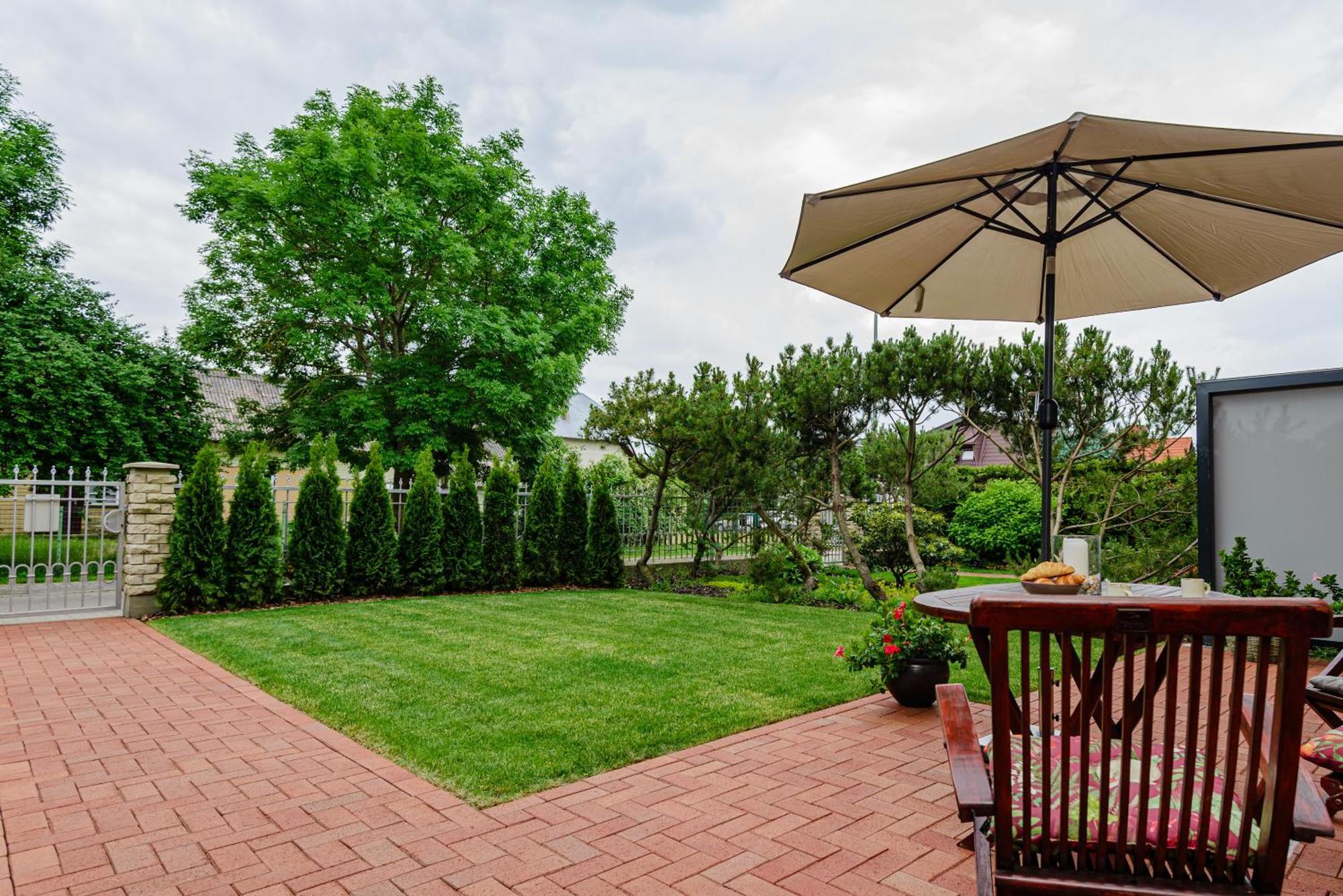 Family Inn Cottage With Terrace Palanga Extérieur photo