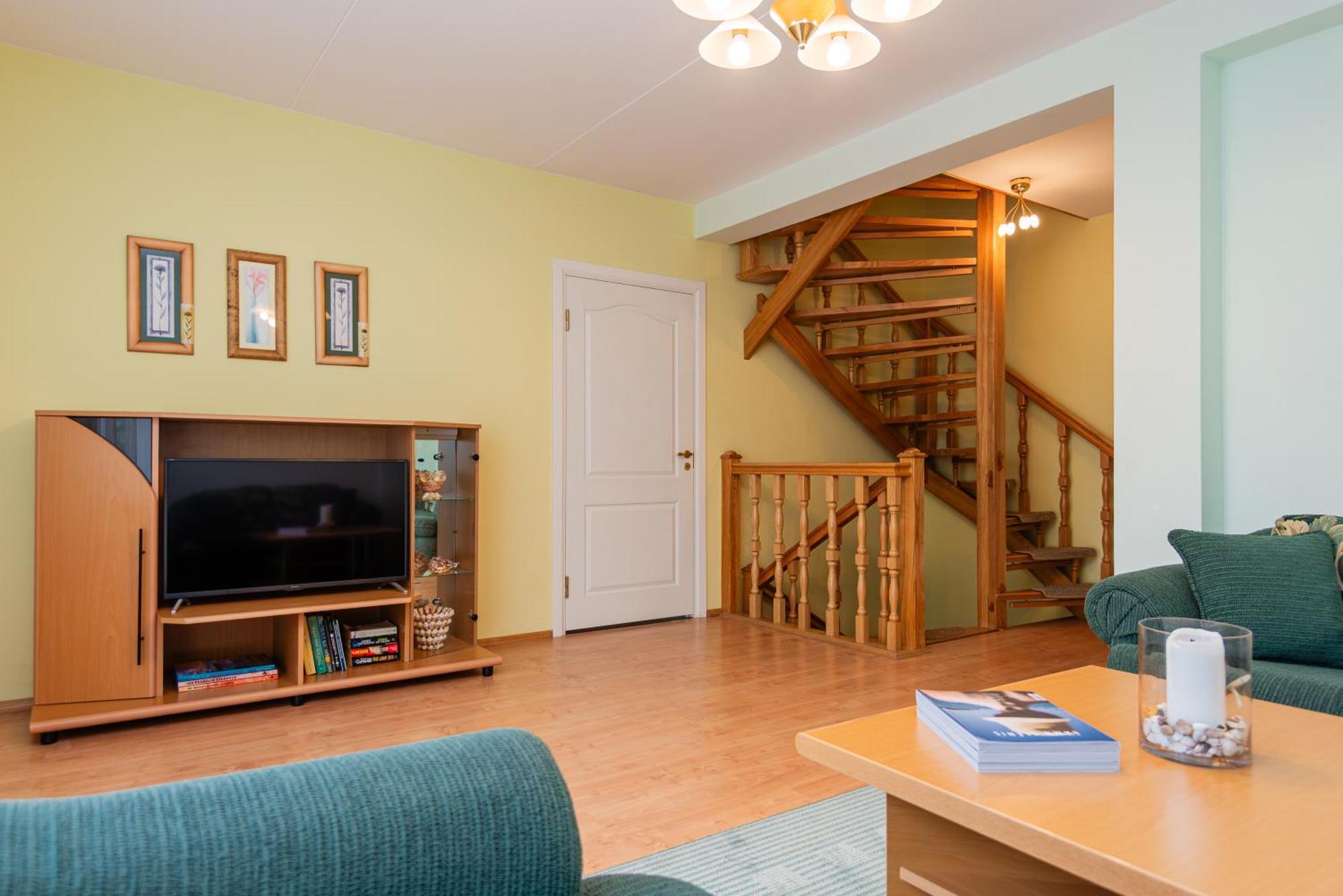 Family Inn Cottage With Terrace Palanga Extérieur photo